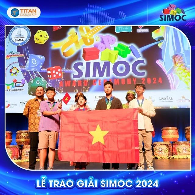 VAS Ba Tháng Hai students achieve high honors at the Singapore International Mathematical Olympiad Challenge – SIMOC 2024