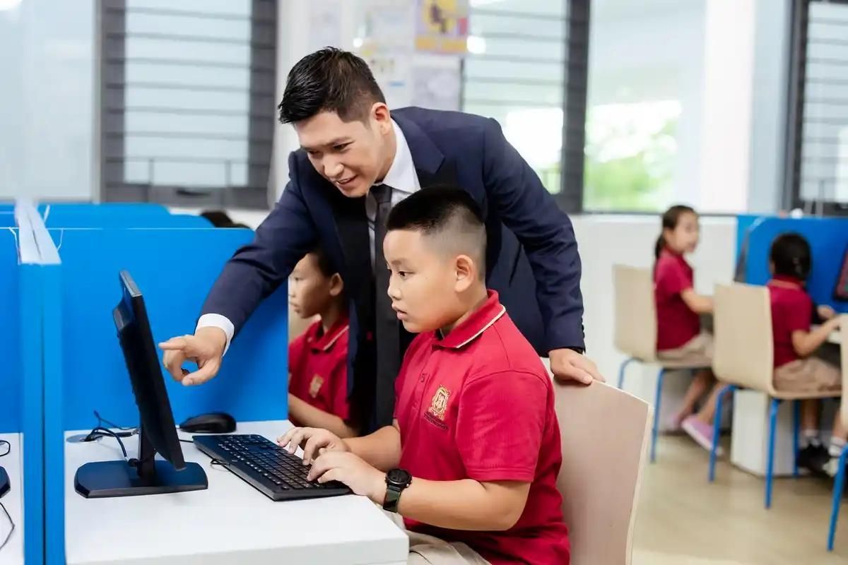 Trung học <br>Cơ sở (6-8)